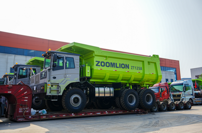 В экскаваторный завод, чтобы исследовать China Union Heavy Co окраски « совместного интеллектуального строительства»