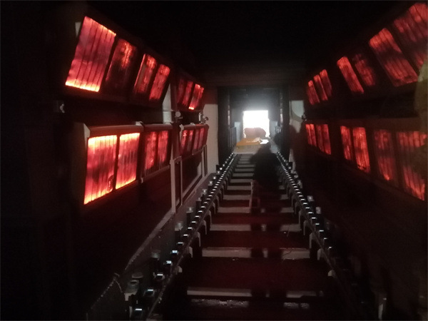 合力叉车热风版本